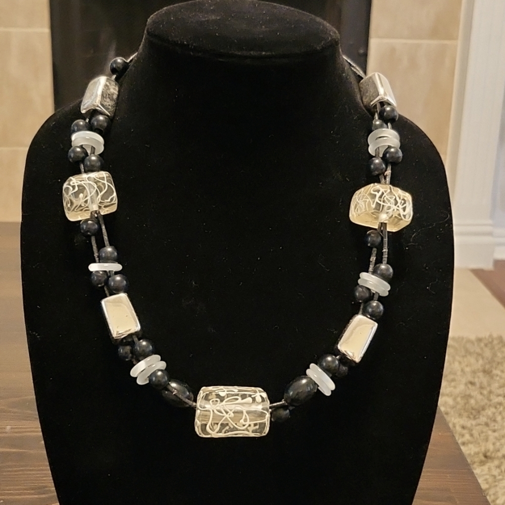 Chicos silver and black chunky necklace 22"
